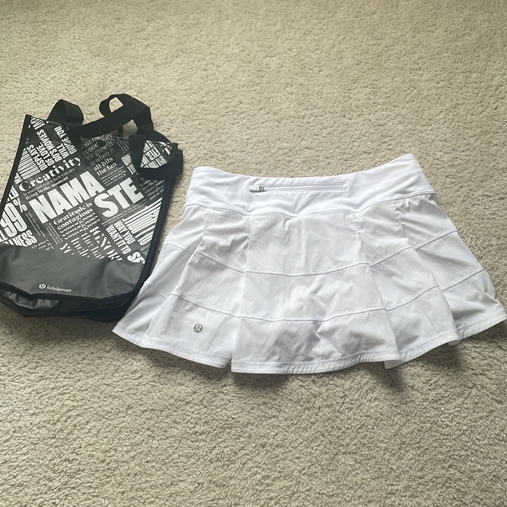 Lululemon pleated tennis skort